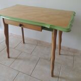 Bureau et chaise