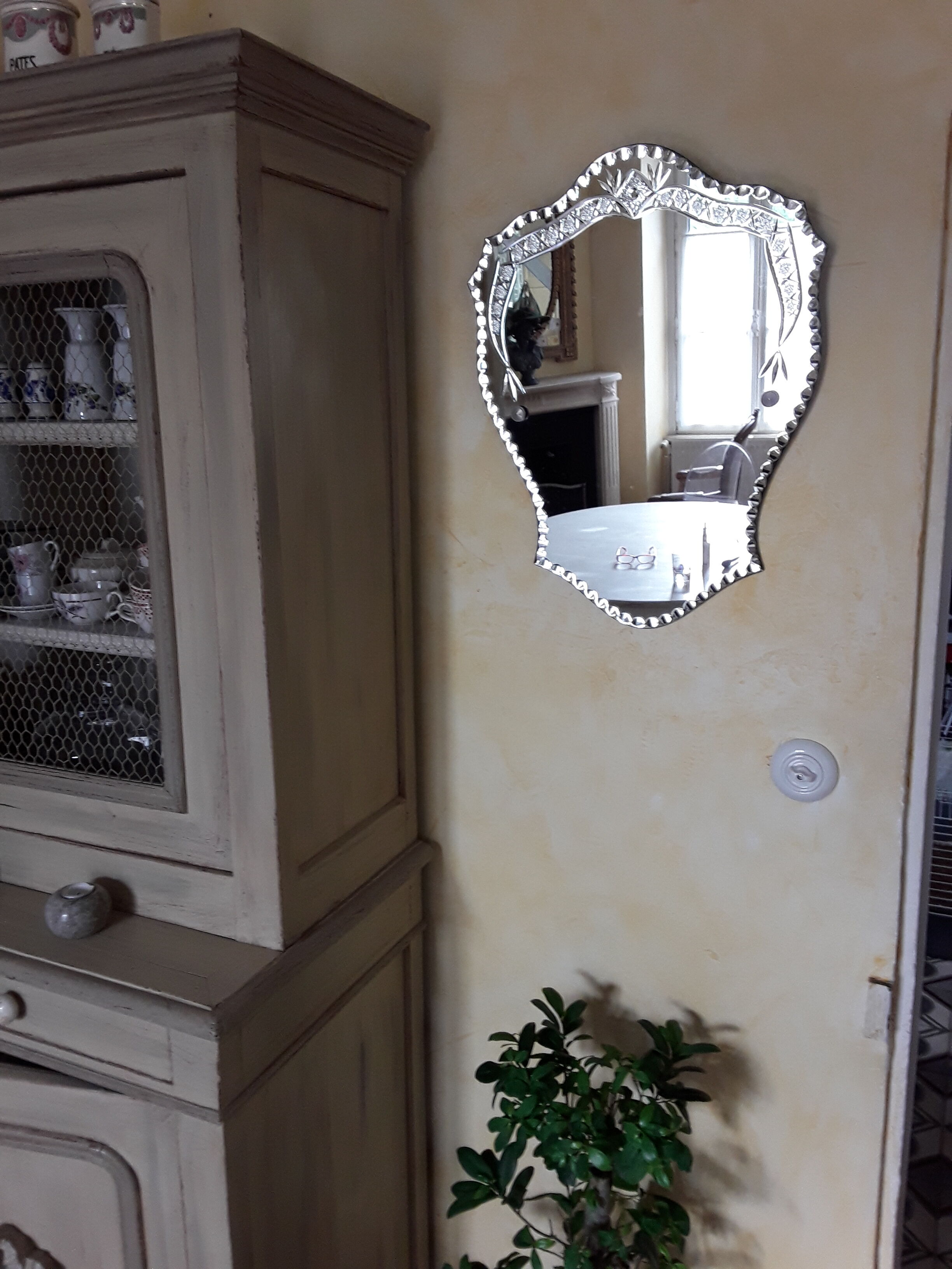 Venetian mirror 55x41