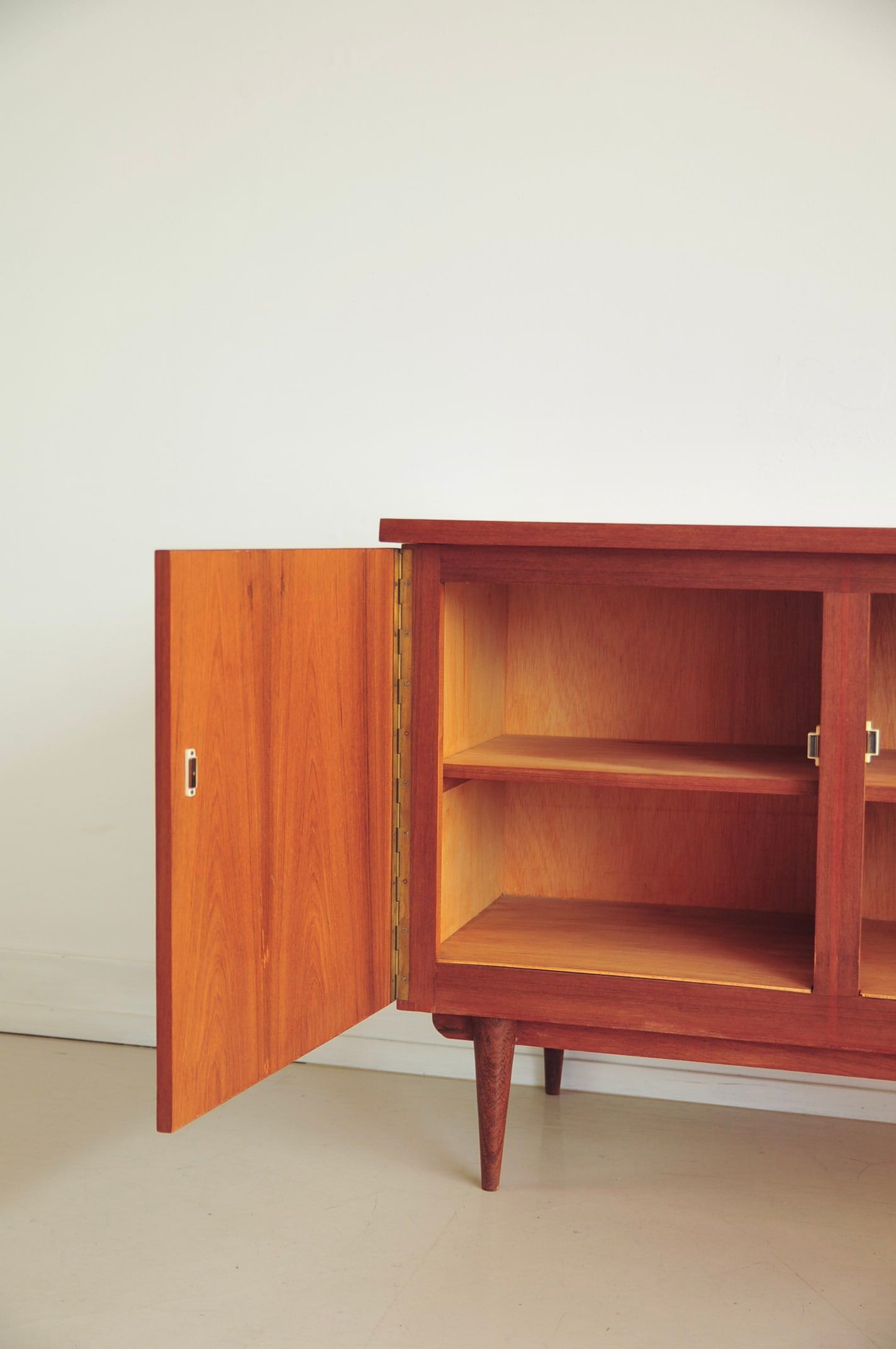 Commode en teck