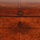 walnut and burl walnut chest - 18th century