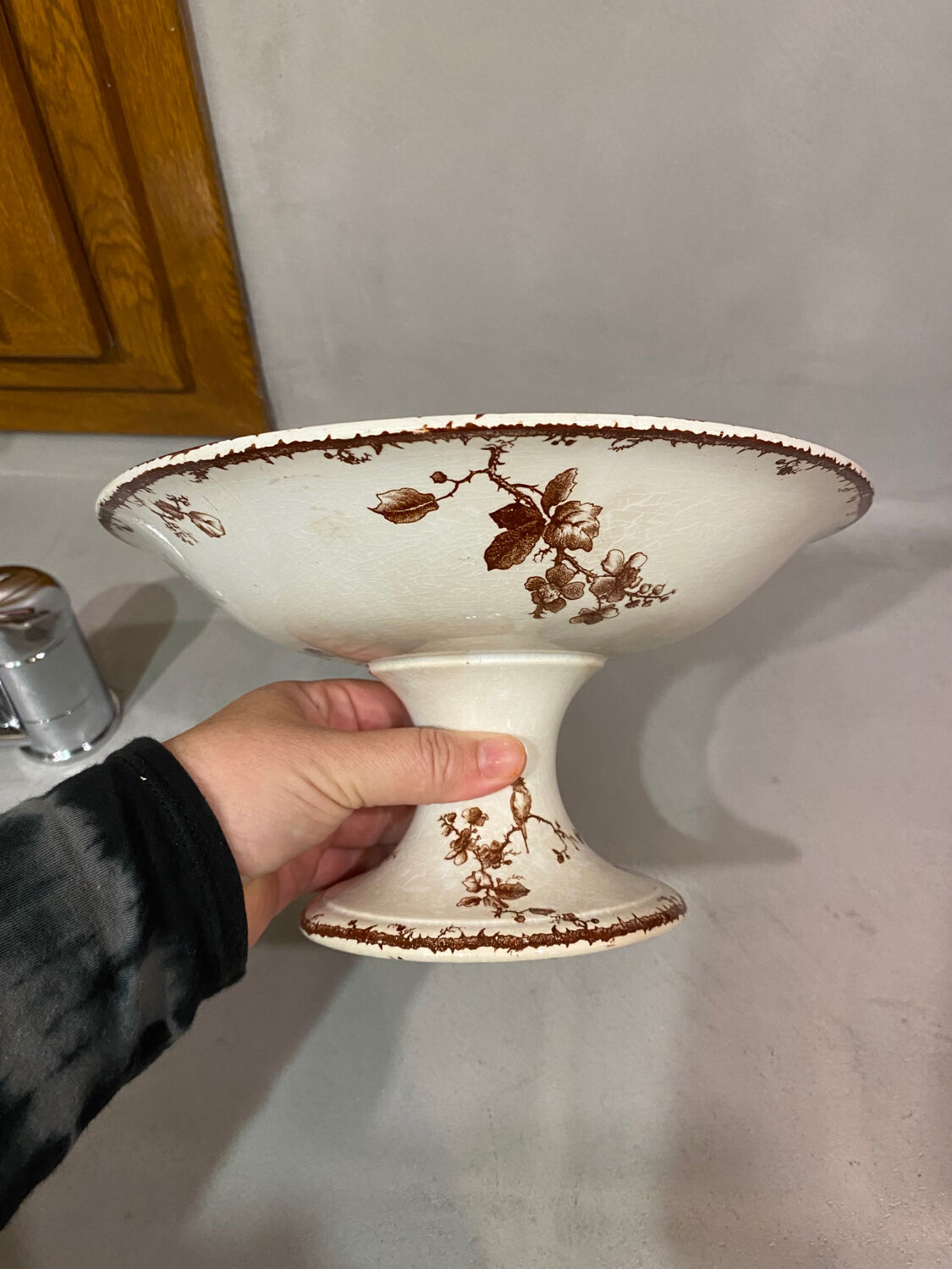 Gien gold medal warbler fruit bowl