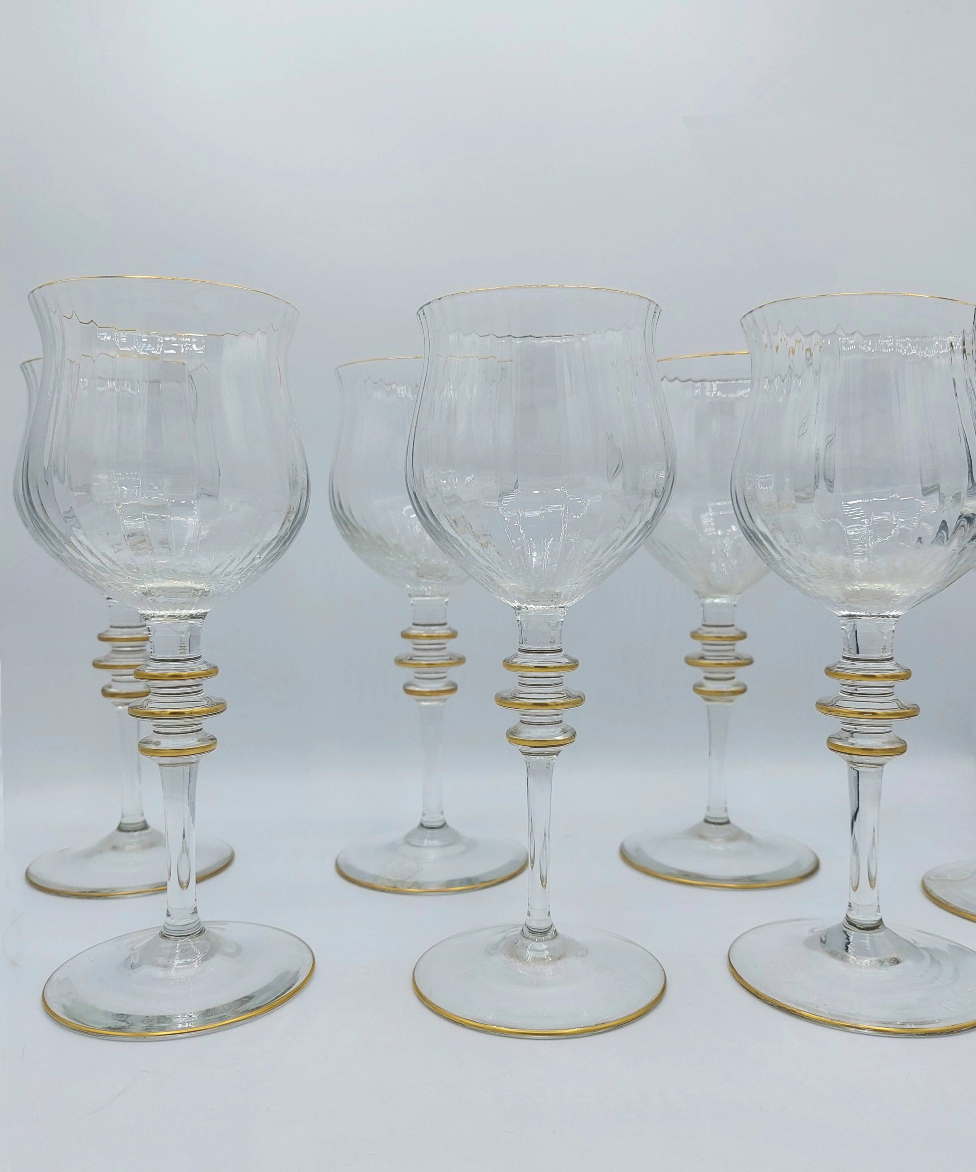 Set of 7 Galo crystal wine glasses
