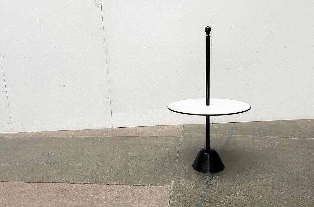 Postmodern vintage side table model Servomuto by Achille Castiglioni for Zanotta, 1970s.