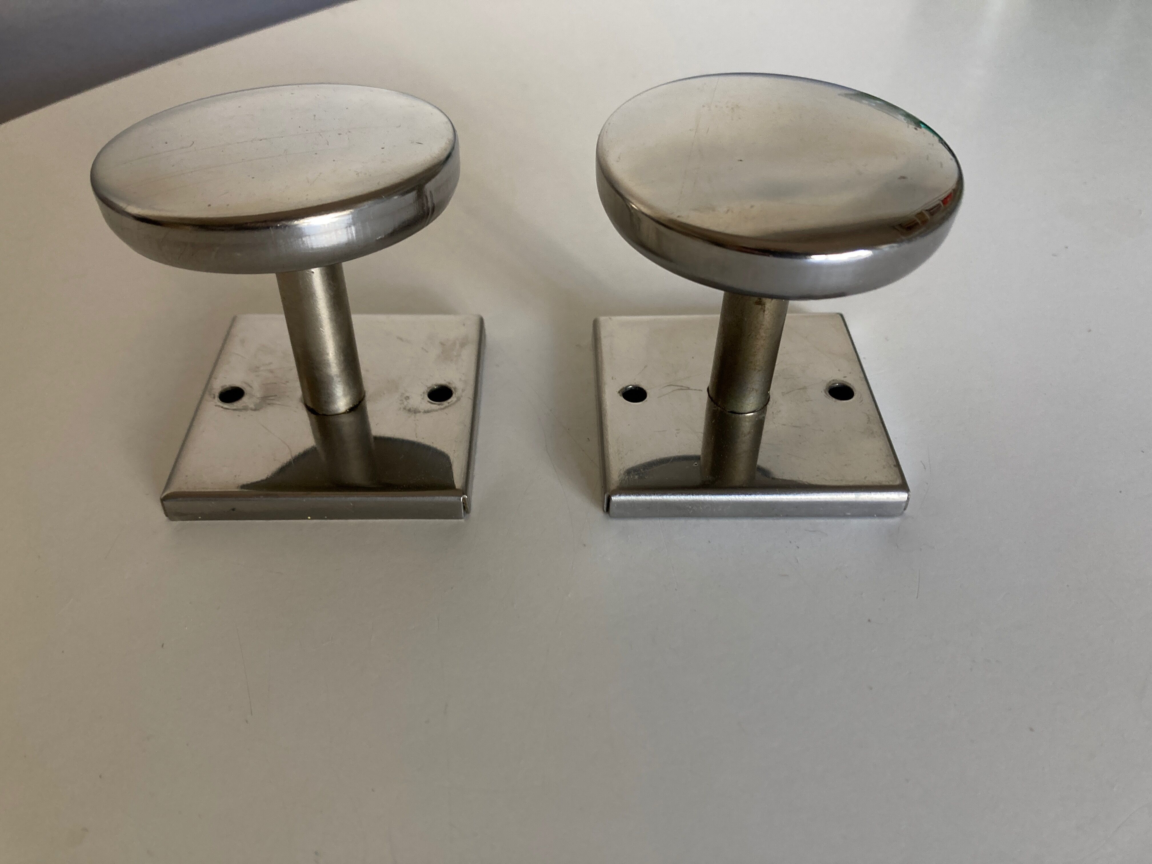 Pair of palace bathroom hooks 1960