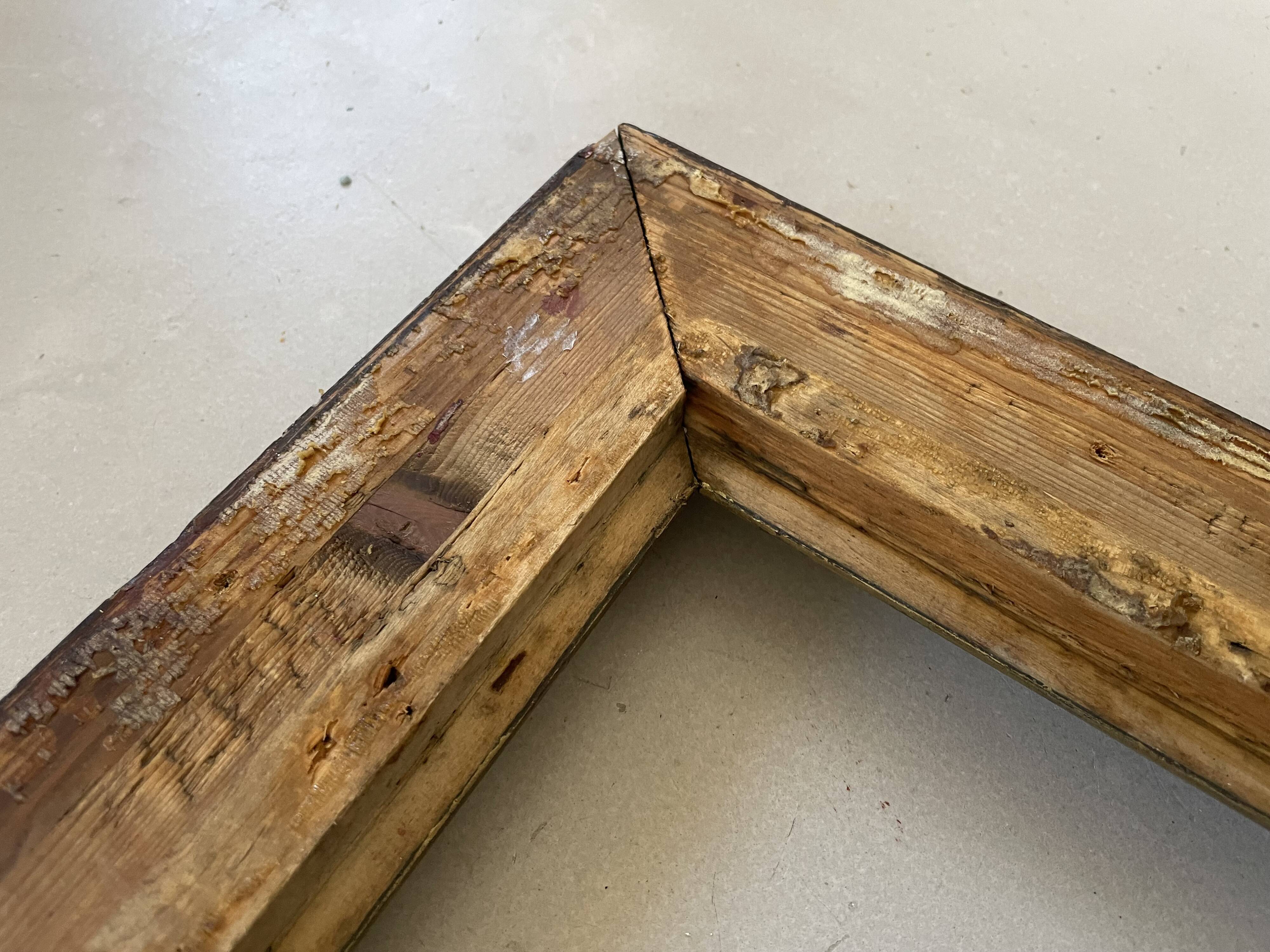 Old golden frame 32x28cm