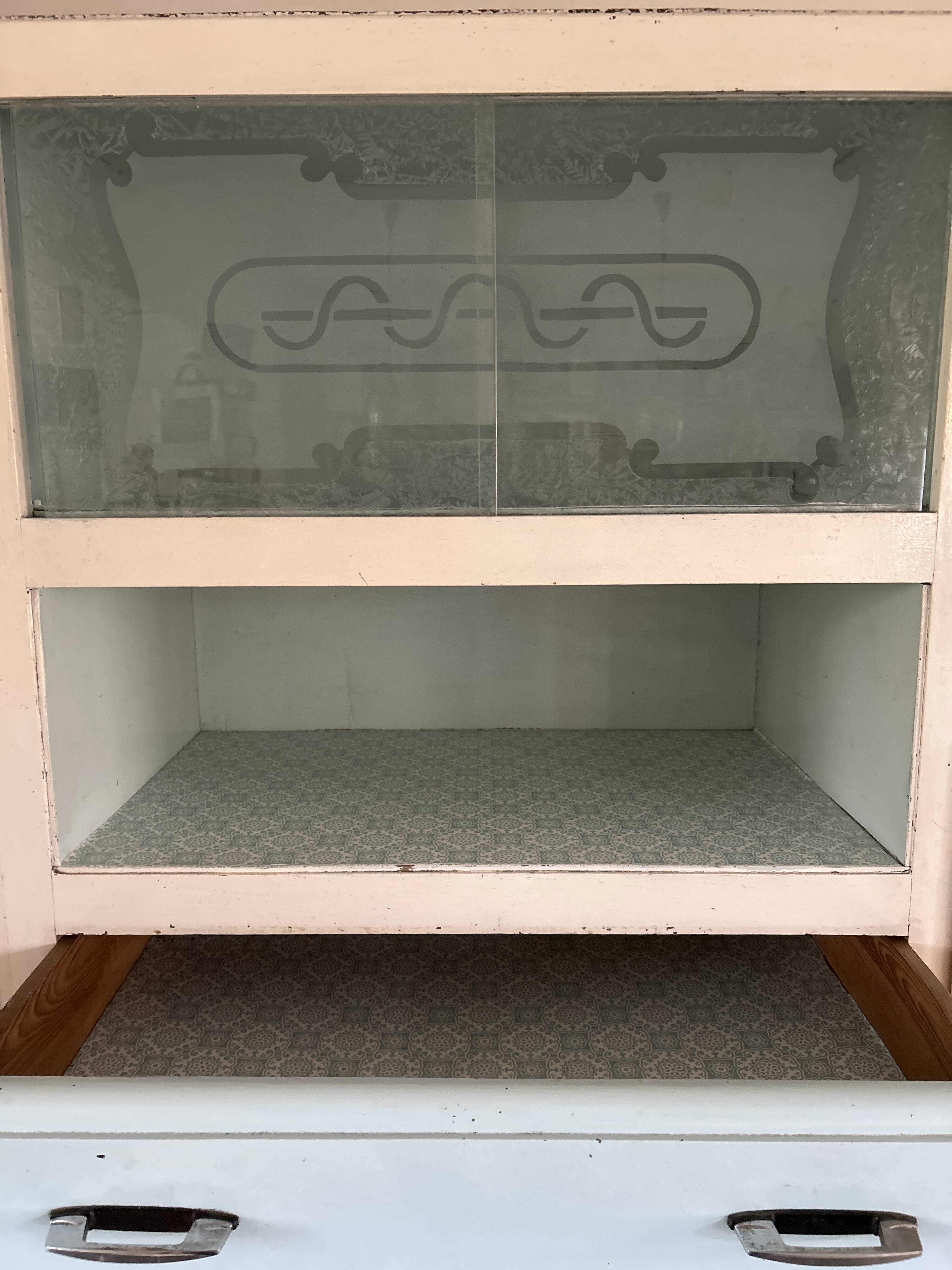 Armoire de cuisine vintage bleue