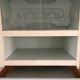 Armoire de cuisine vintage bleue