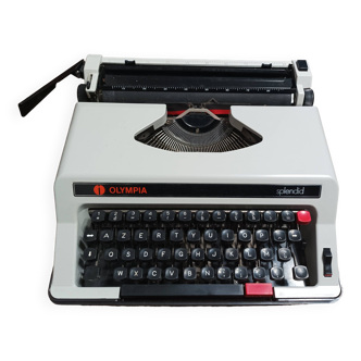 Machine a écrire Olympia Splendid Vintage comme neuve
