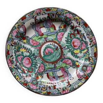 Macao Qianlong nian zhi porcelain decorative plates