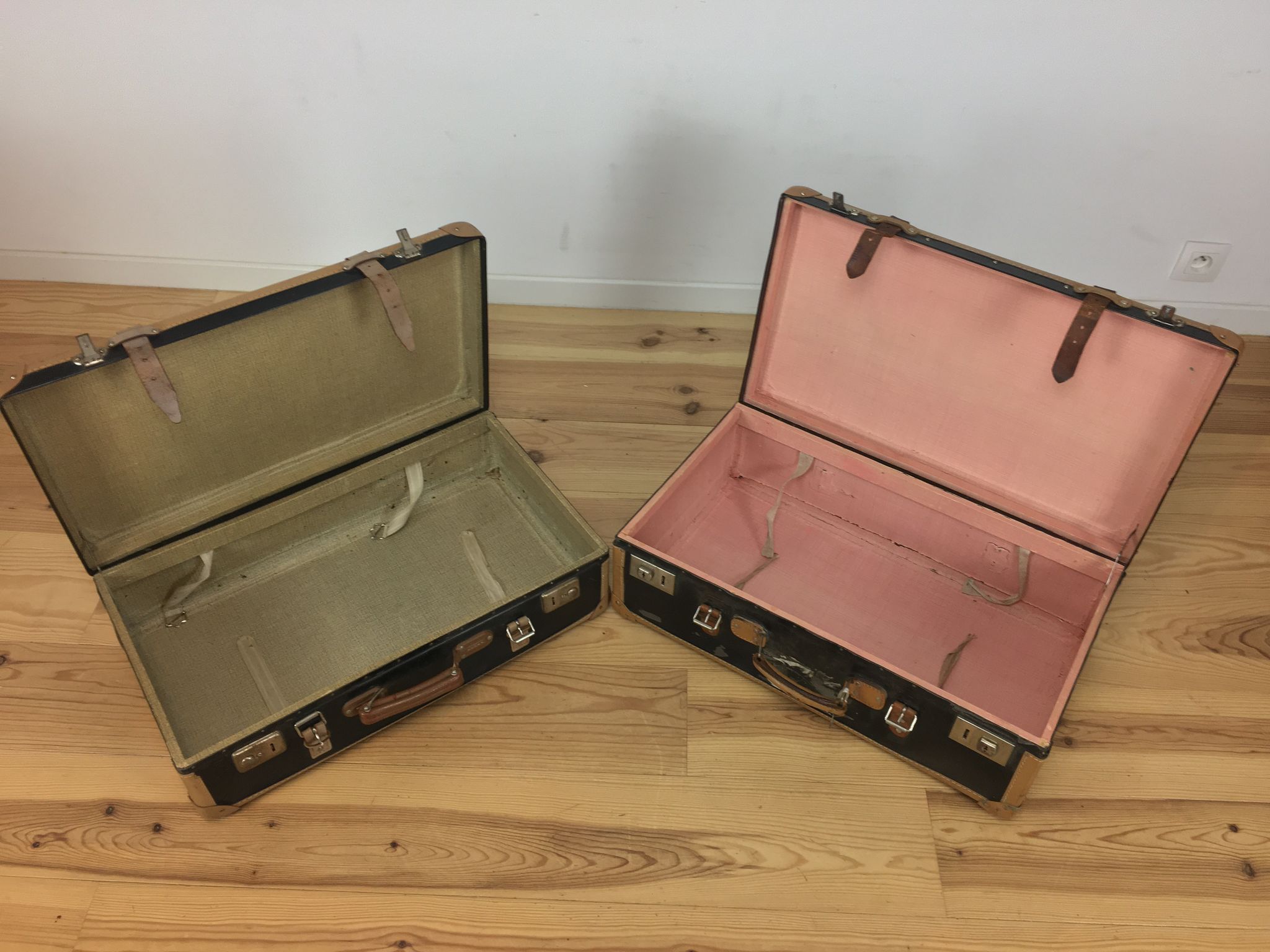 Lot de deux valises, années 50