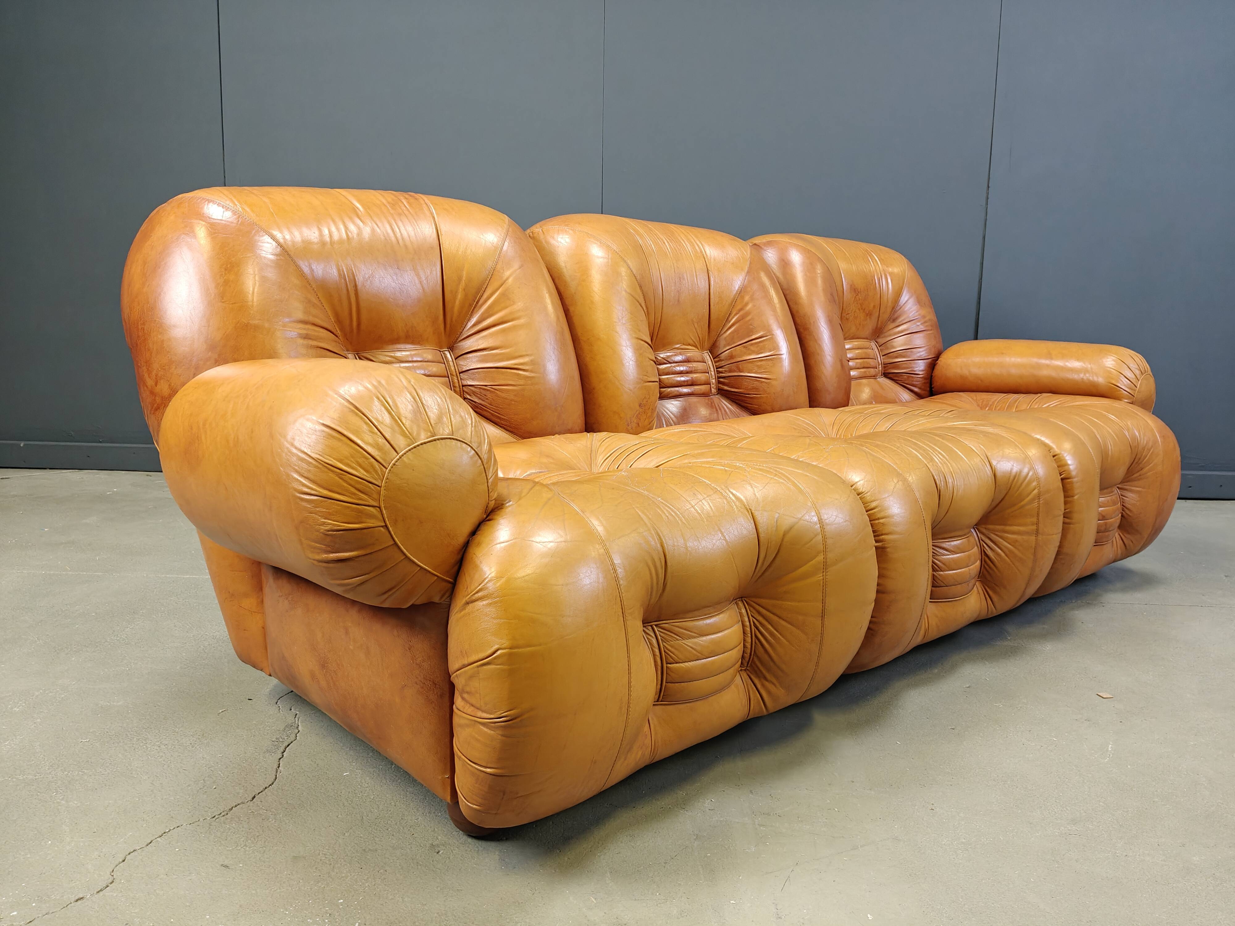 Mid century italian leather 3 seater sofa , 1970s