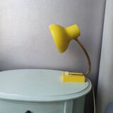Lampe de bureau en métal jaune 1970