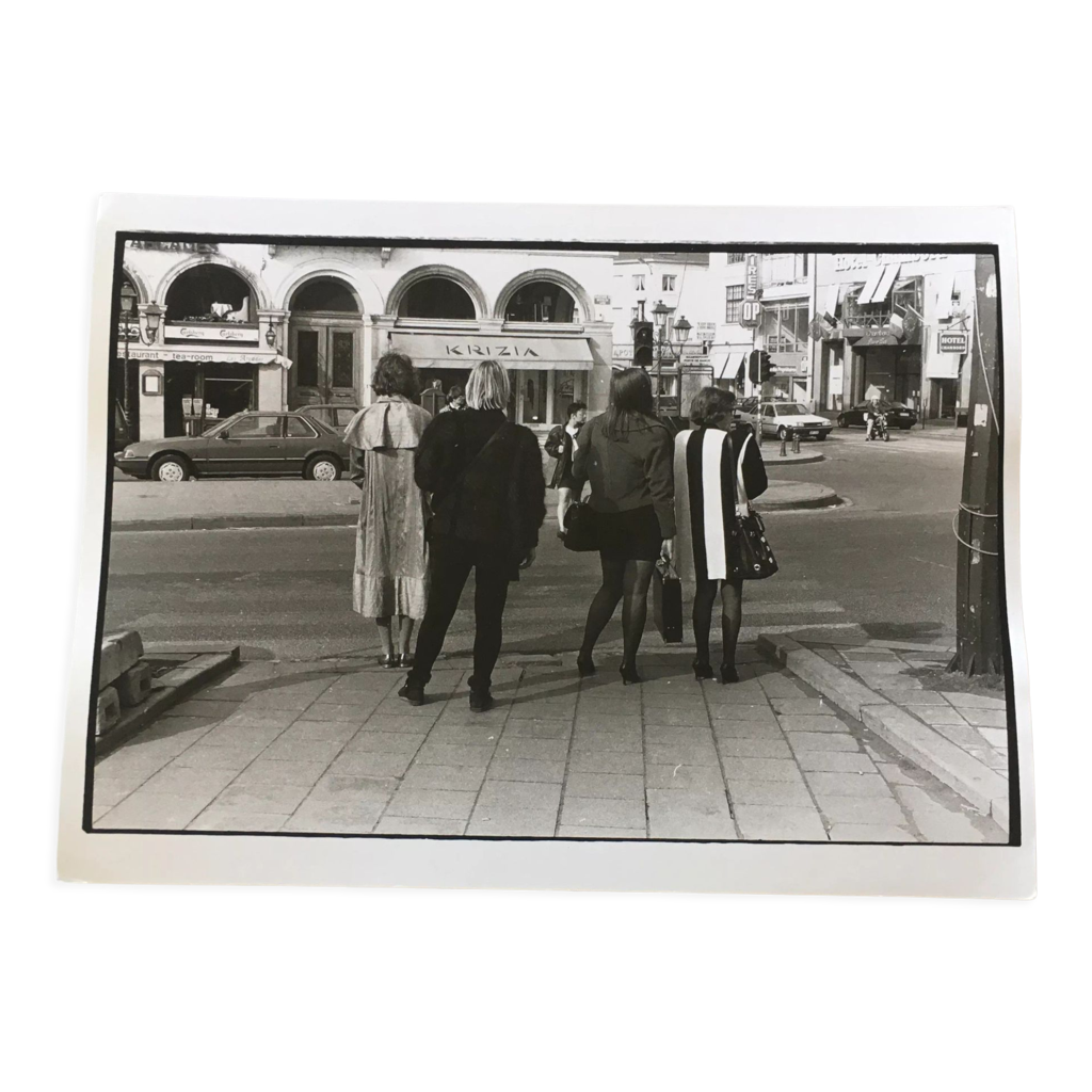Tirage Argentique Vintage Mode Angleterre Circa 1970 - Format 30x40 Cm, Photo Originale Sam H., Référence ZC0507