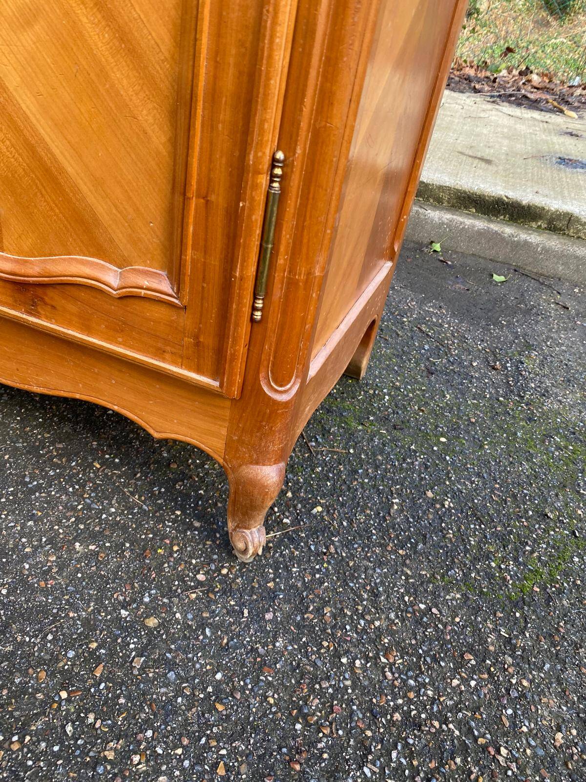 Light solid wood enfilade with Louis XV marquetry from the 20th century, 227cm.