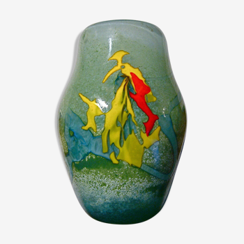 Vase en pate de verre annees 1970 decor abstrait signe Biot monogramme g r