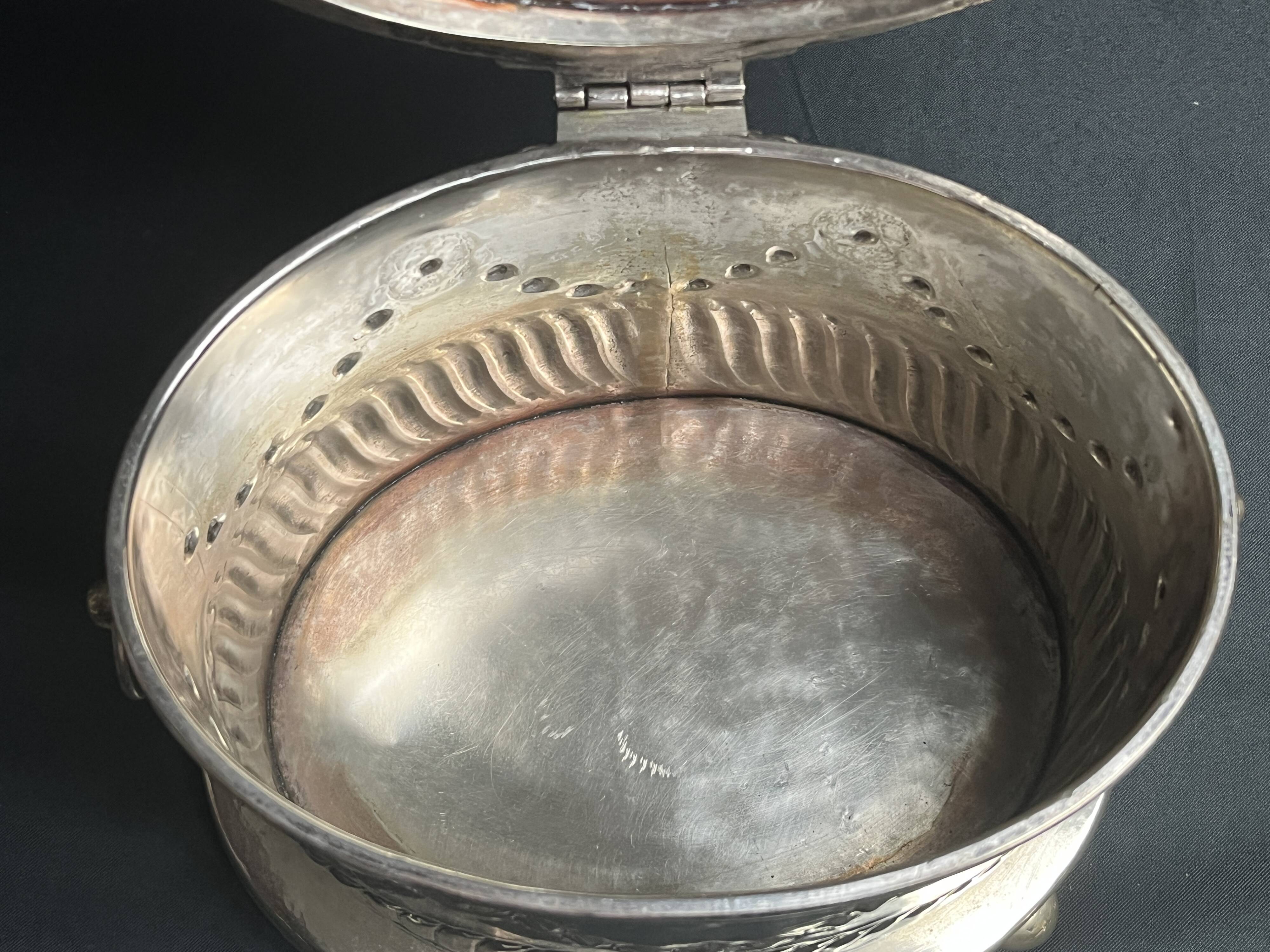 Crafts, Moroccan tea box, biscuits, silver-plated metal, 20th century