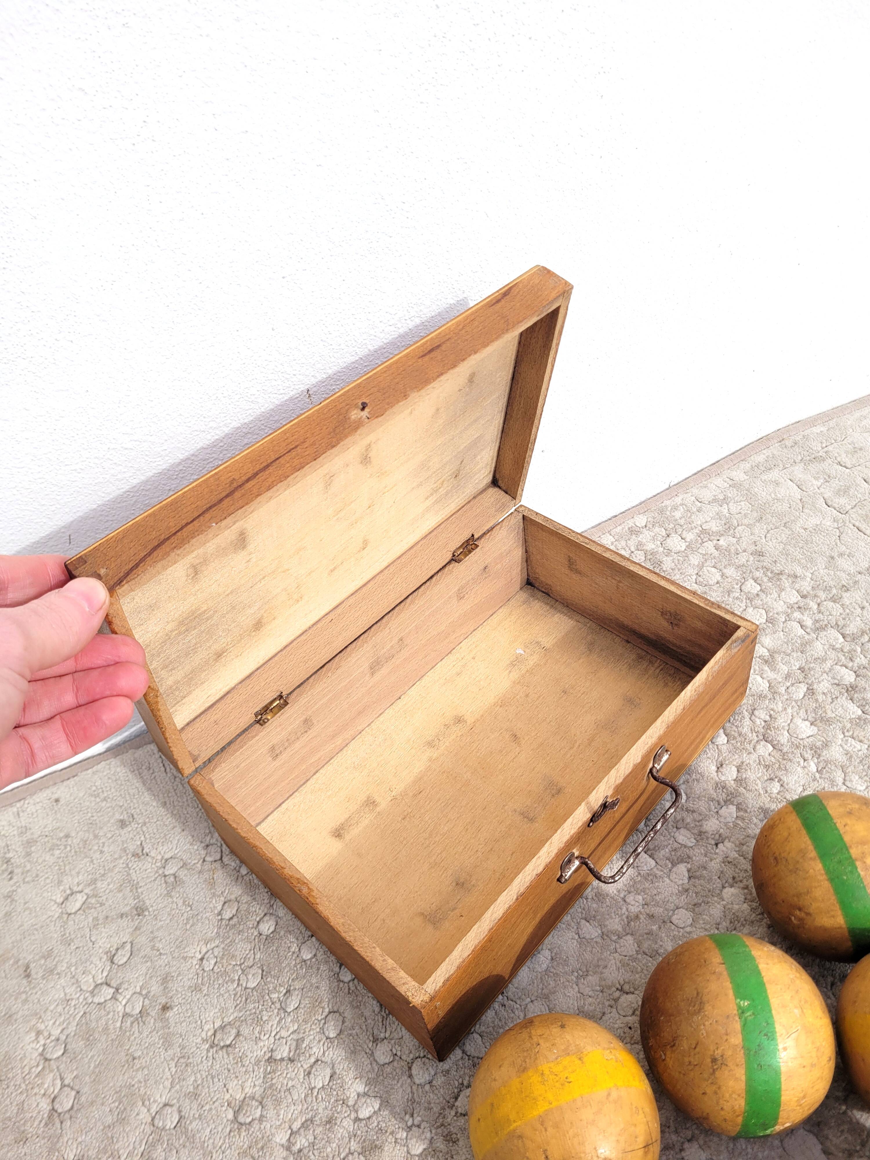 Vintage ball game box