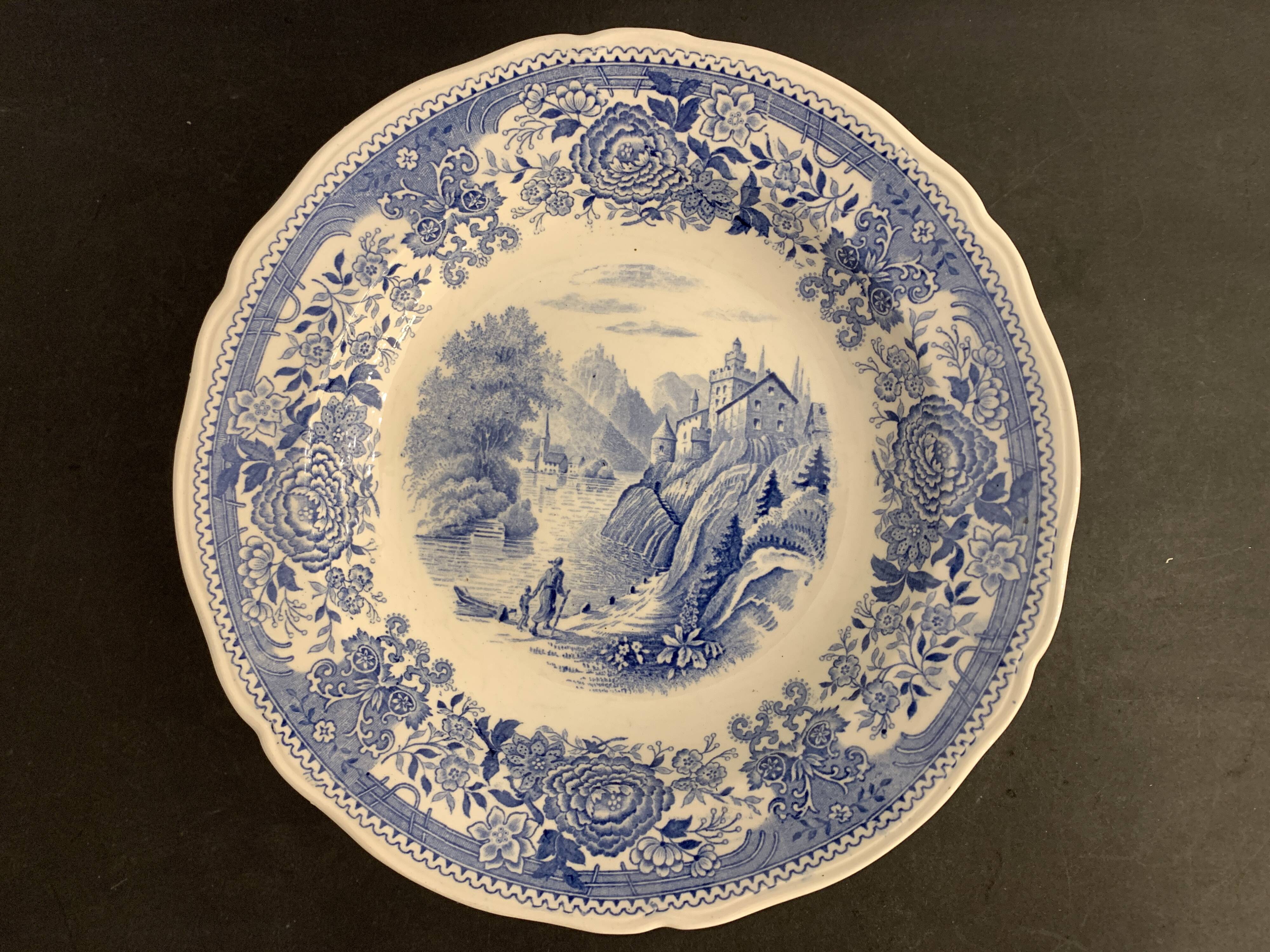 Set of 10 Villeroy and Boch hollow plates Burgenland model