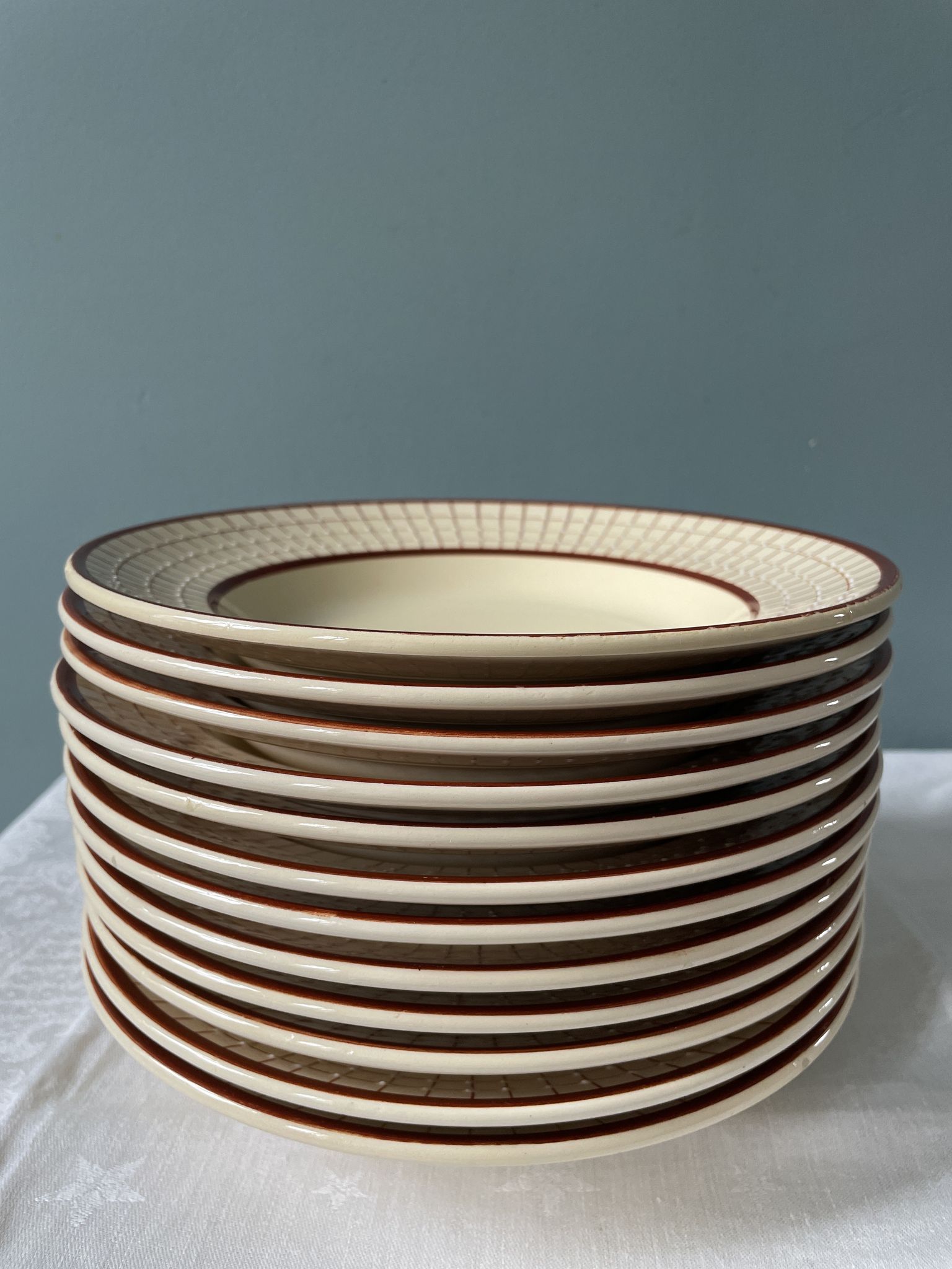 Set of 12 Longchamp France hollow plates, Colmar model