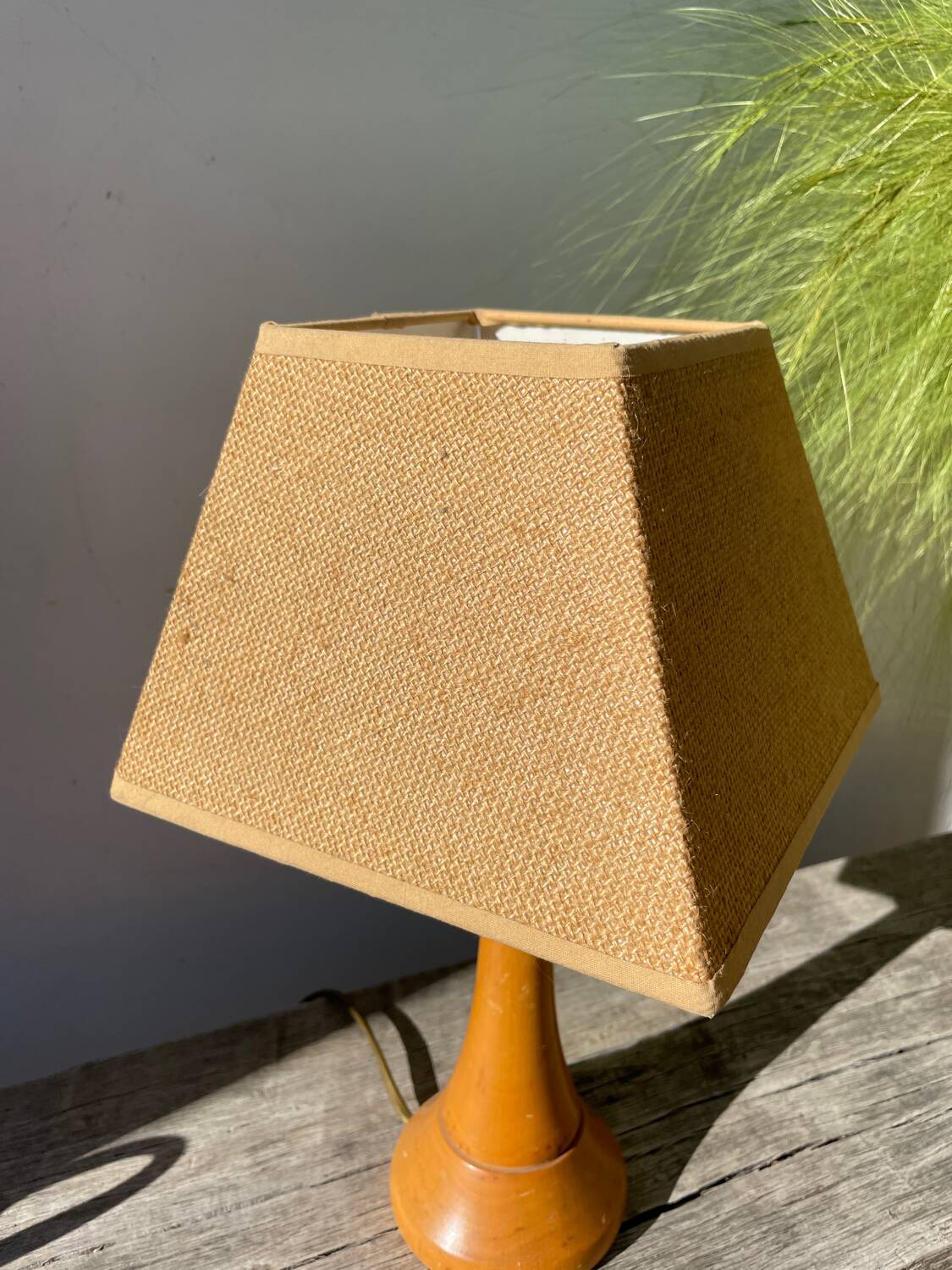 Light turned wood lamp o