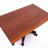 Table pattes de lion, Europe du Nord, fin du XIXe siècle.