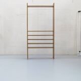 Solid elm shelves produced by the Regain group