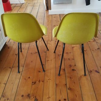 Lot de 4 chaises DSX édition Herman Miller design Charles Eames fibre de verre
