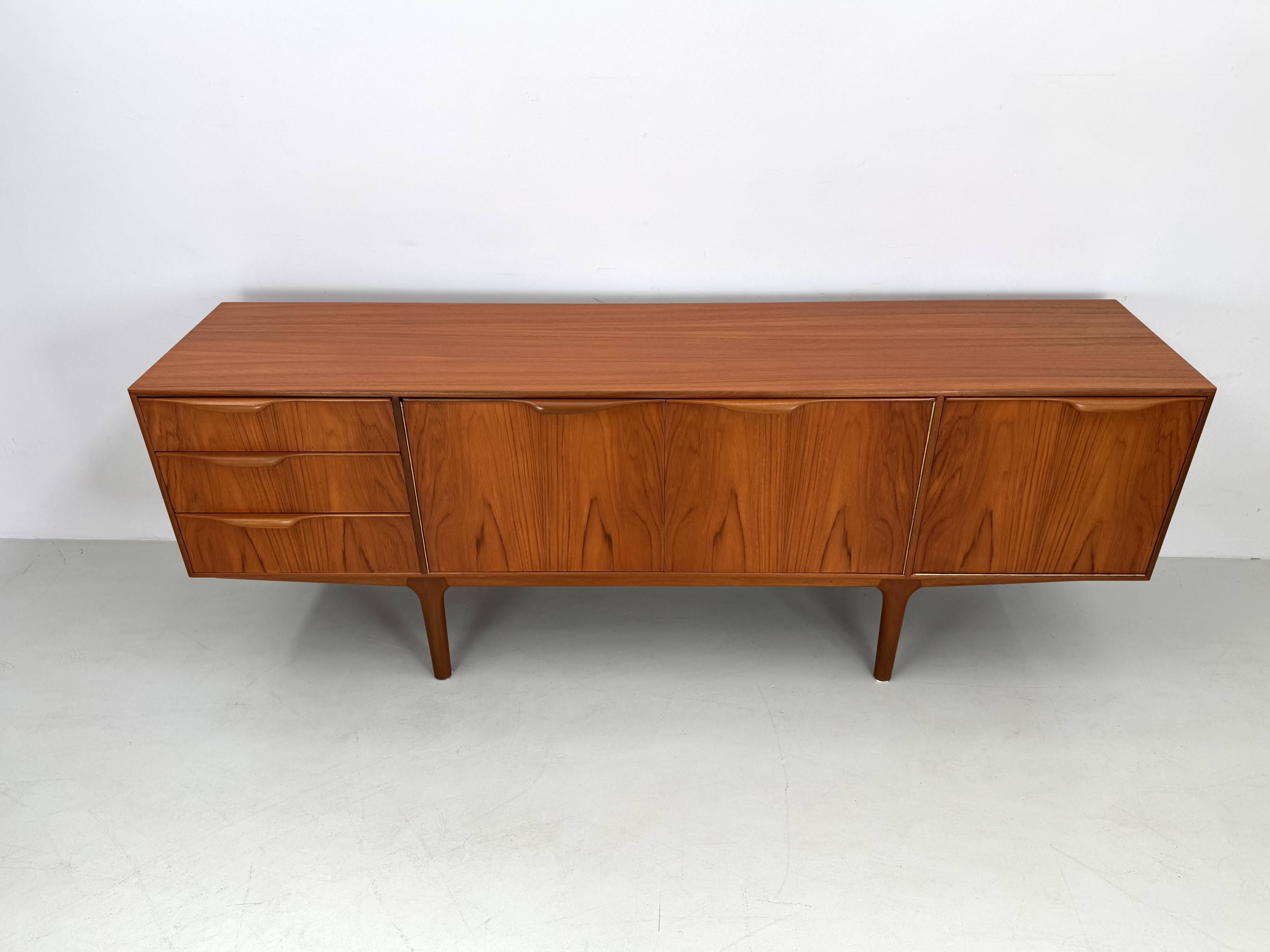 Beautiful McIntosh sideboard designed by T. Robertson in the 1960s.