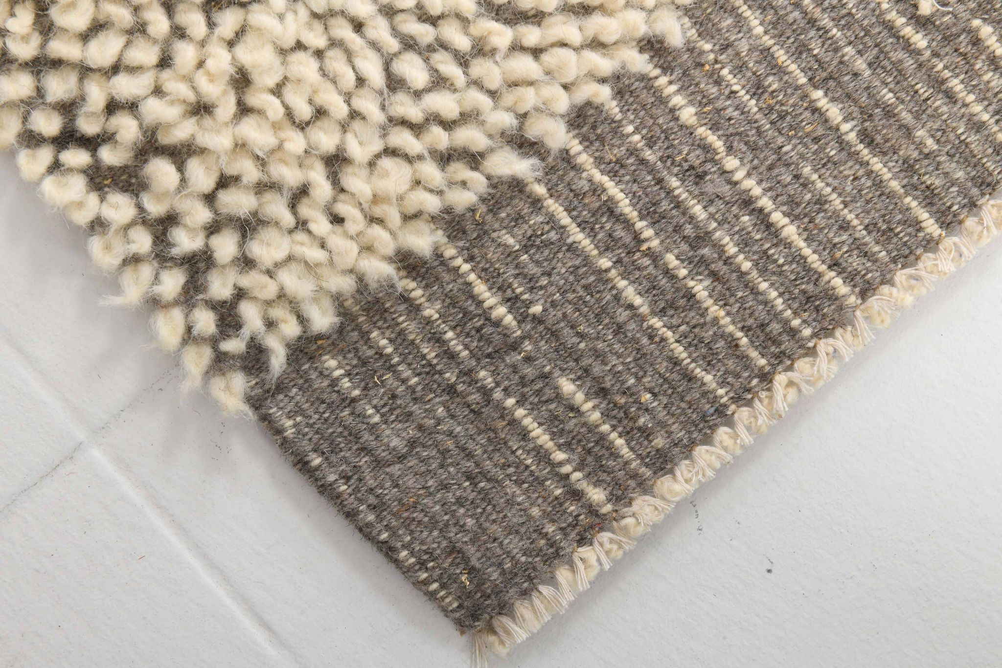 4x7 Kilim Contemporary Gray Beige Kilim Rug, 130x212Cm