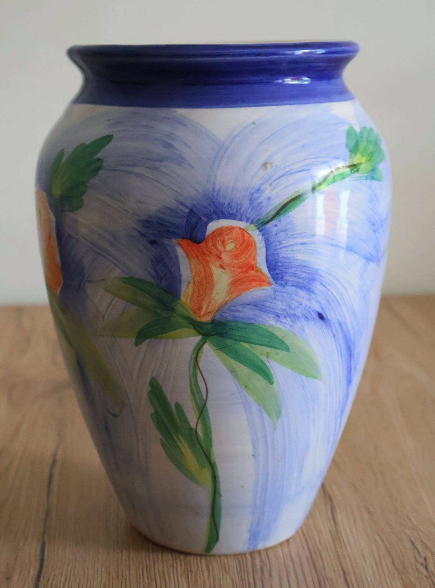Vase à fleurs en céramique décor floral