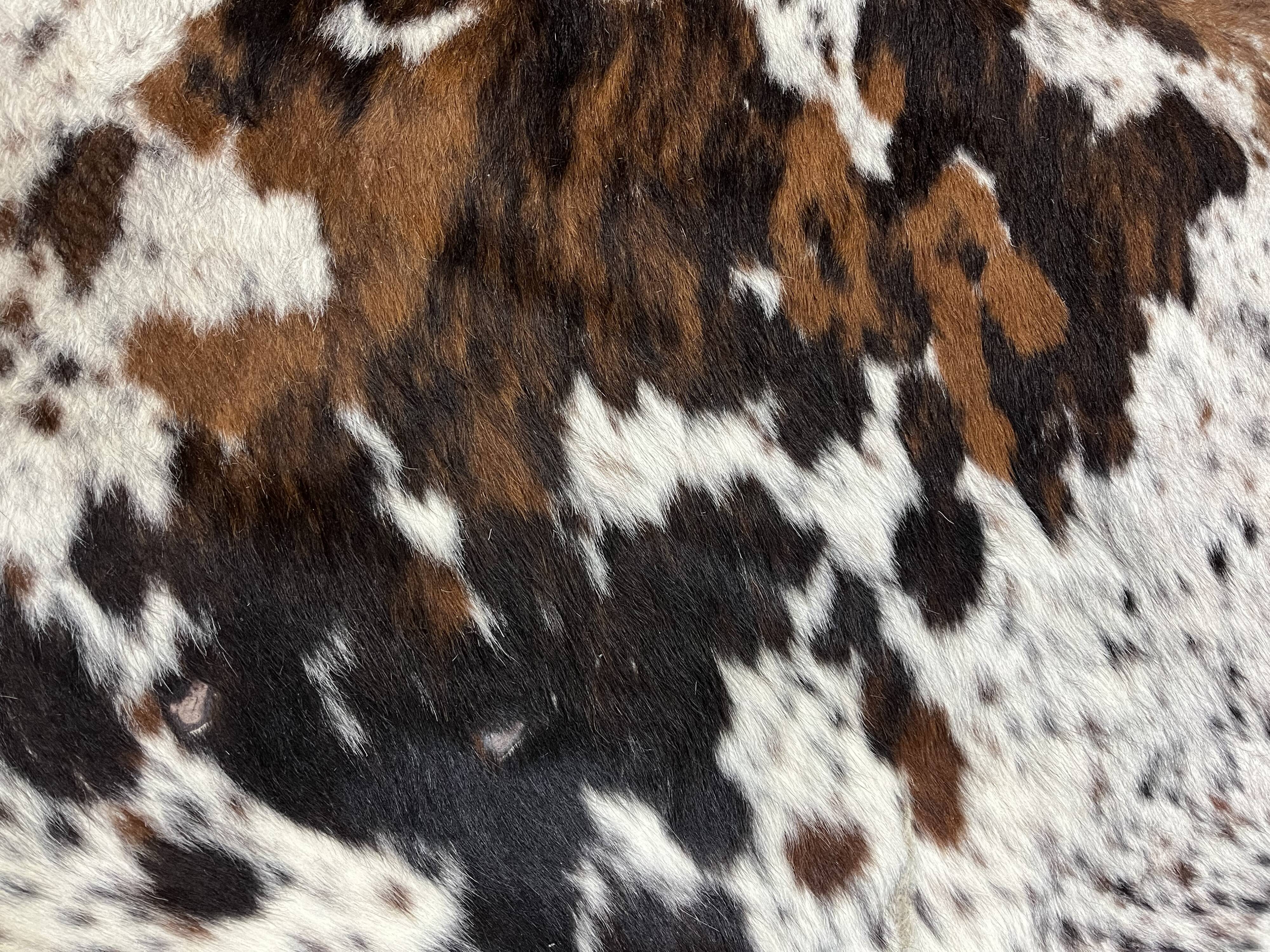 Peau de vache normande ht 240 x 230