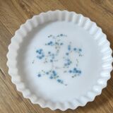 Arcopal forget-me-not pie mould