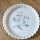 Arcopal forget-me-not pie mould