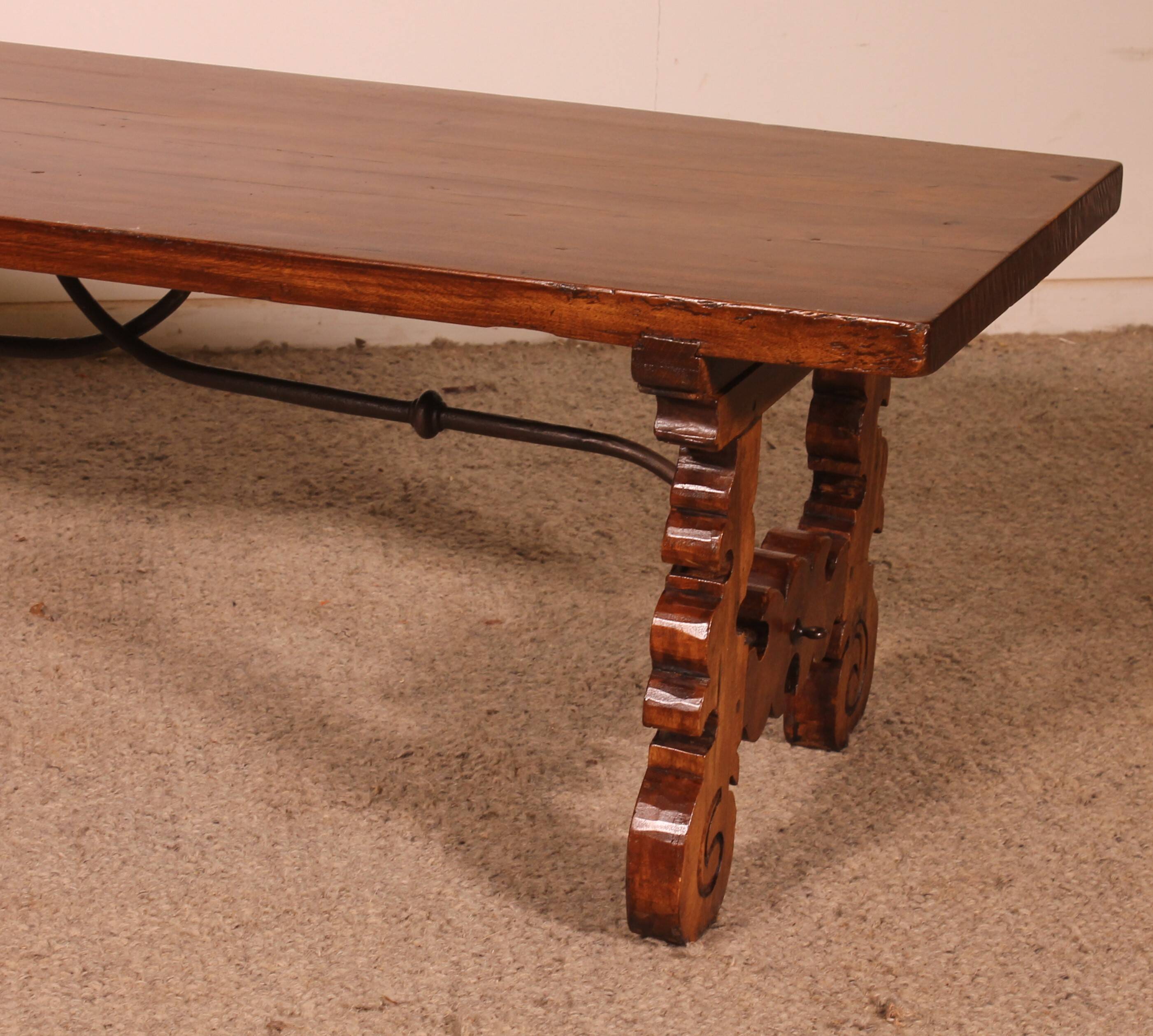 Spanish Walnut Coffee Table - 17th Century