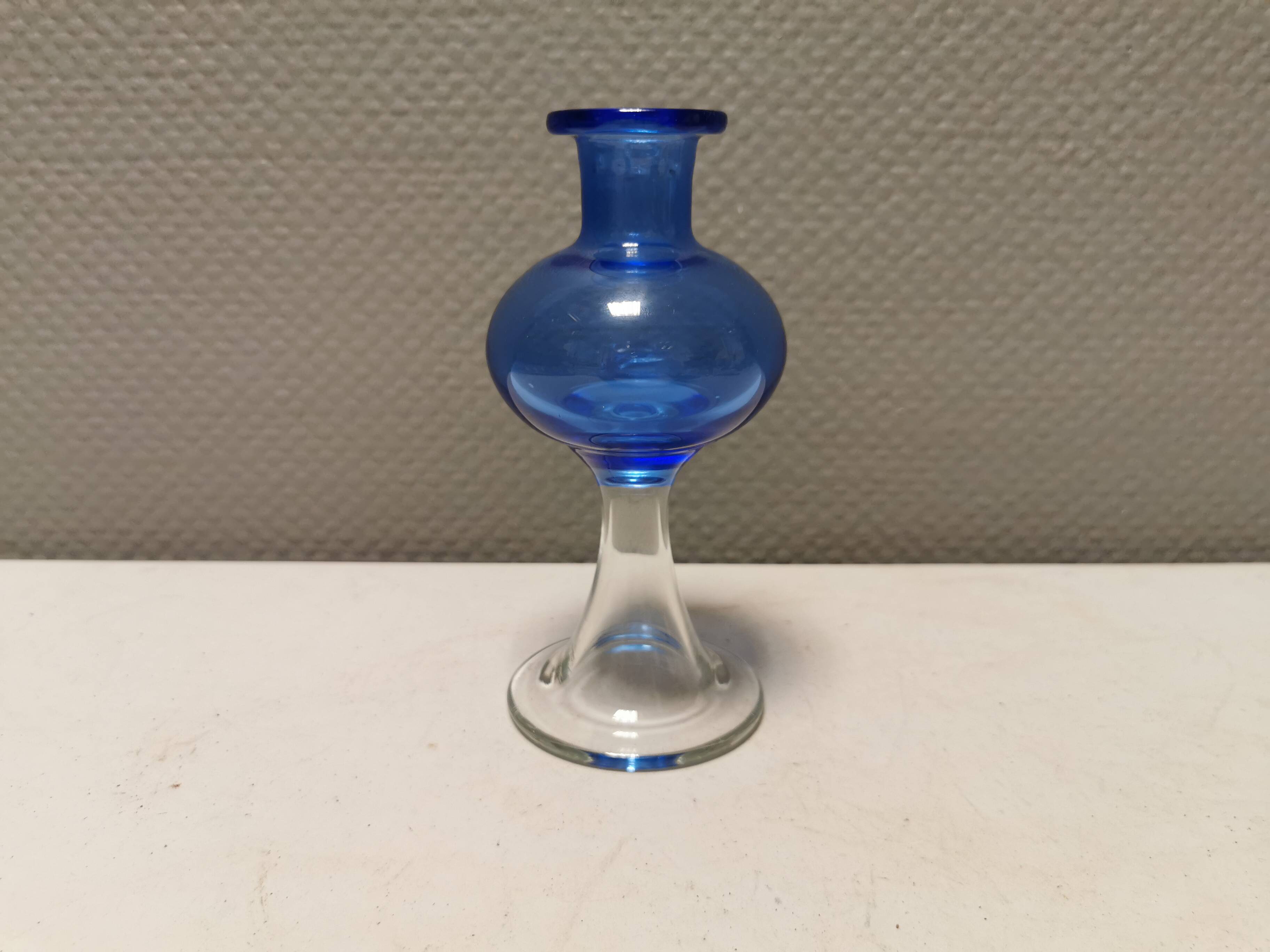 Vase with trumpet-shaped foot, in translucent and blue glass, model Lagune, 1974.