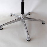 Swivel armchair Charles & Ray Eames  icf edition