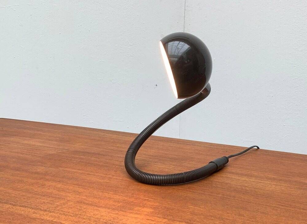 Lampe de table Hebi de l'ère spatiale italienne vintage par Isao Hosoe pour Valenti Luce