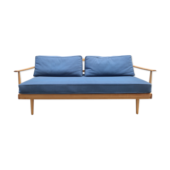The 1960s Daybed couch