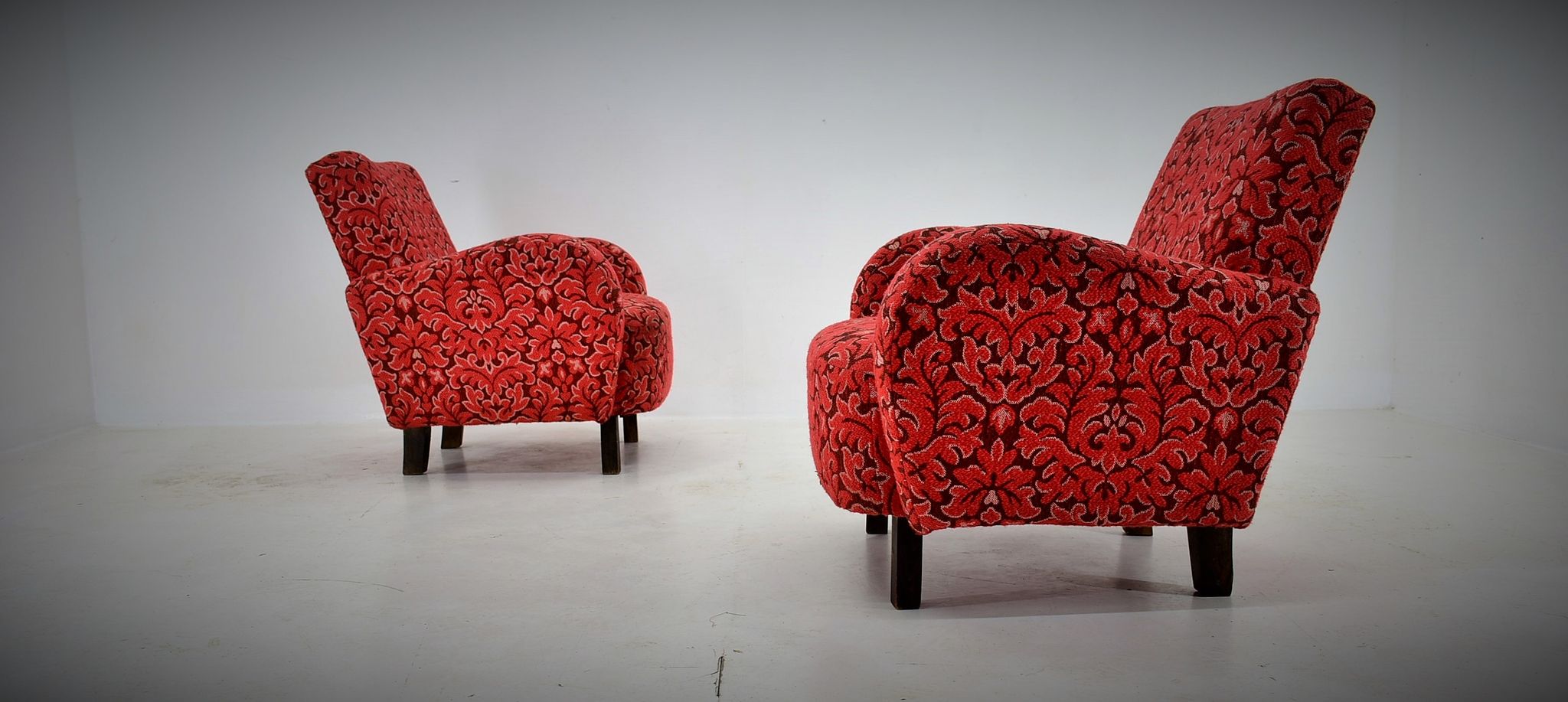 Art Deco armchairs H-283 by Jindřich Halabala, 1949s