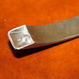 Set of six drawer handles in shagreen.