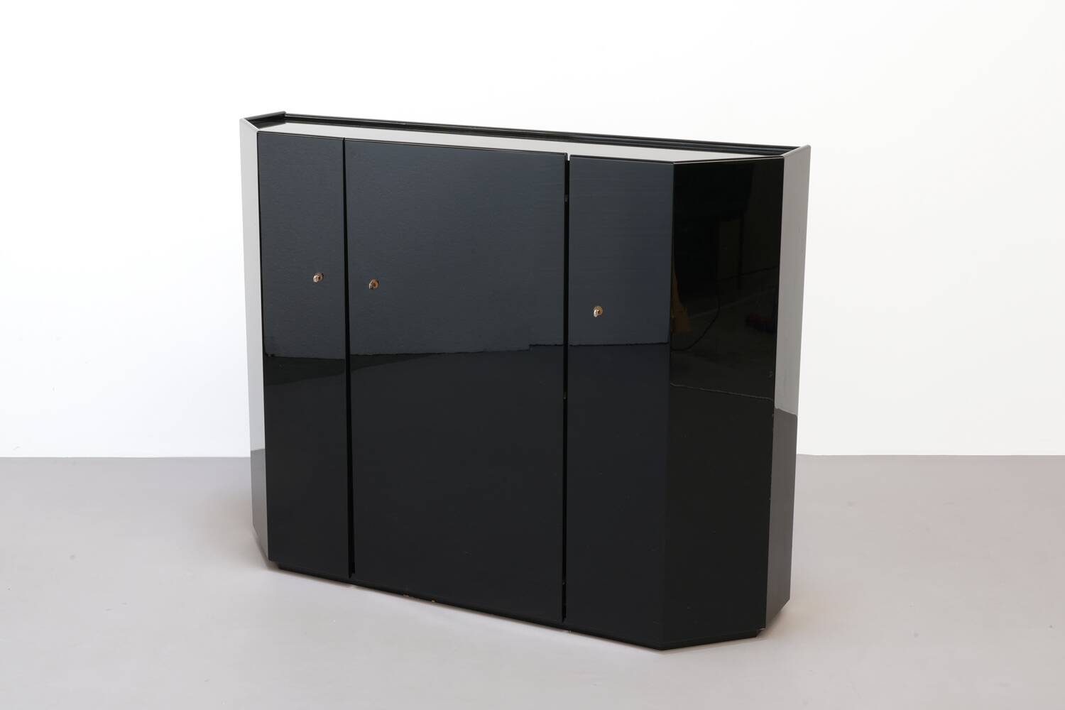 Bramante Buffet by Kazuhide Takahama ed. Simon Gavina circa 1970