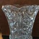Pop-up Christmas 2022 Carved glass vase dating from the mid-twentieth century