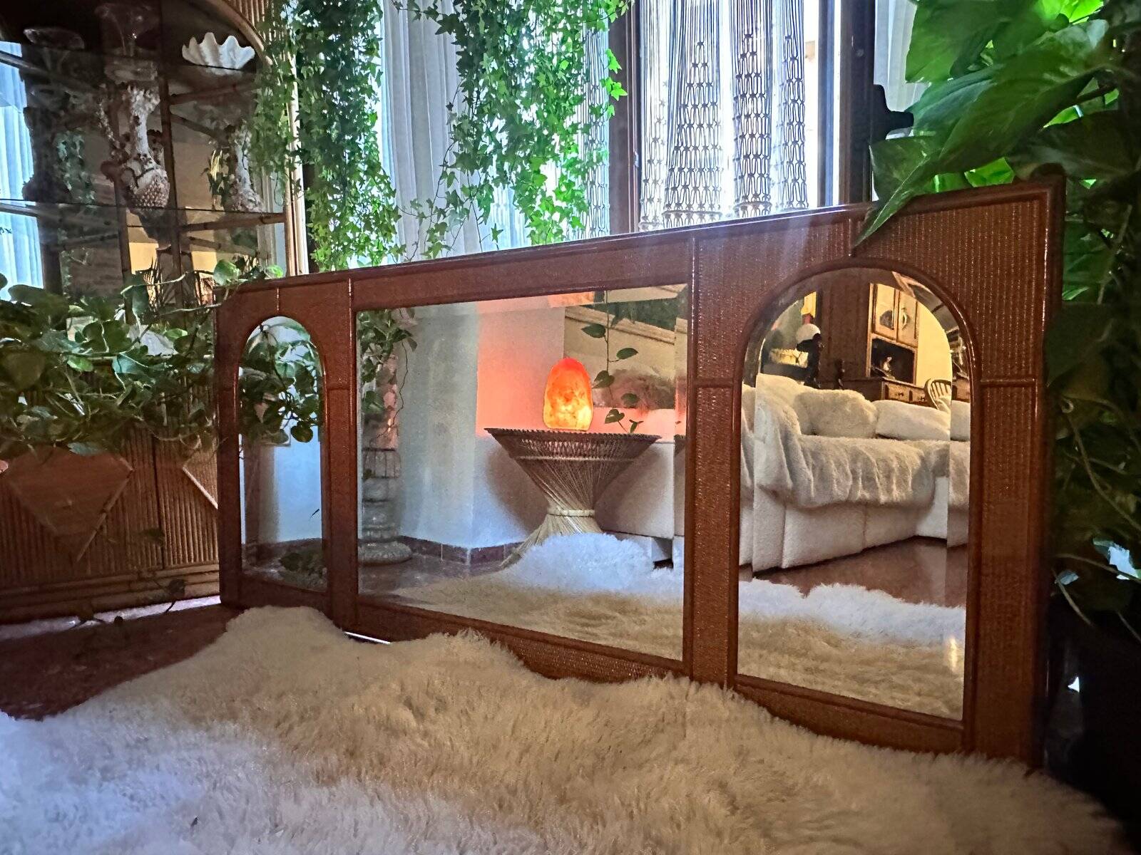 Italian coastal mirror in bamboo and rattan in the style of Vivai del Sud, 1970s.