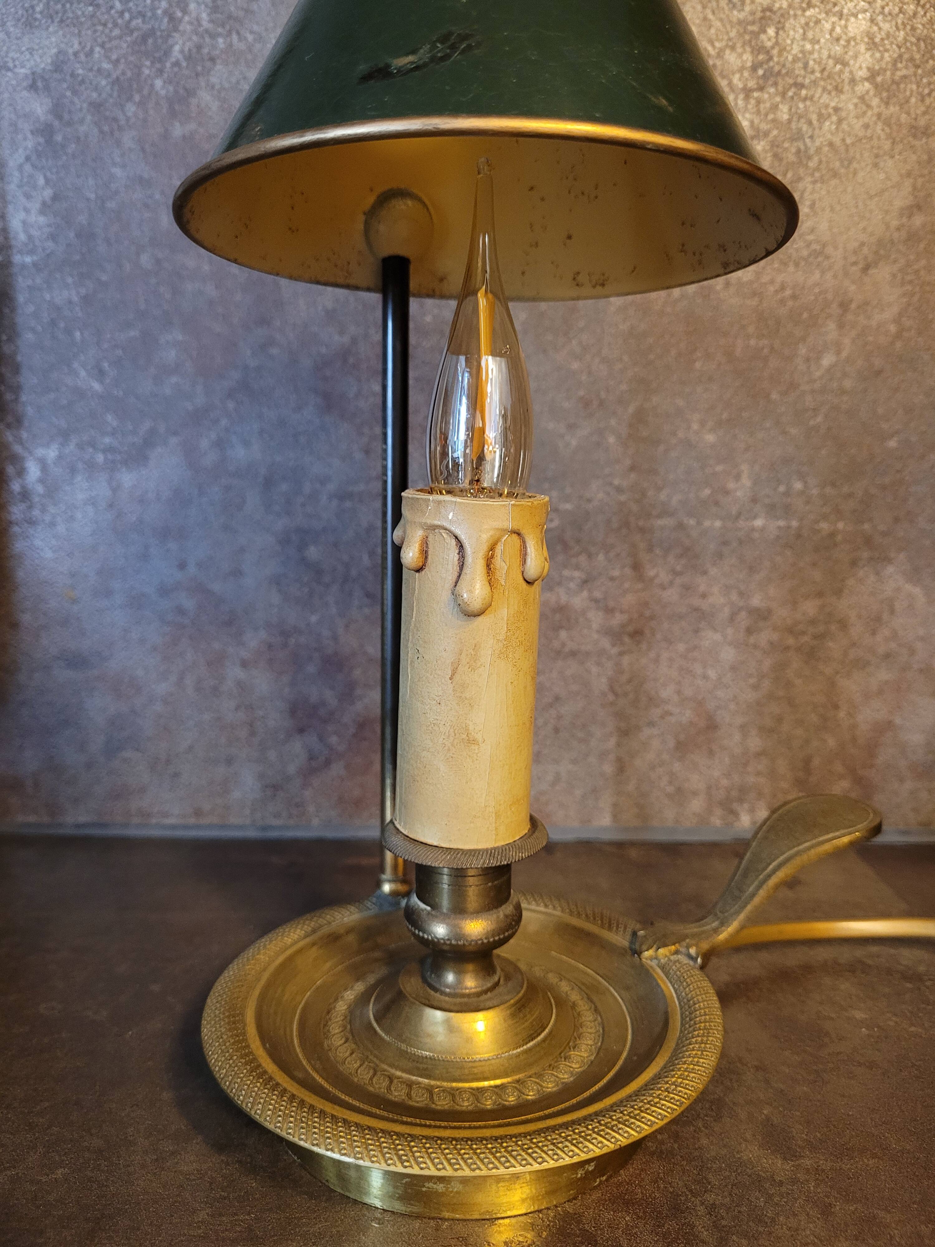 Vintage antique bronze hot water bottle lamp