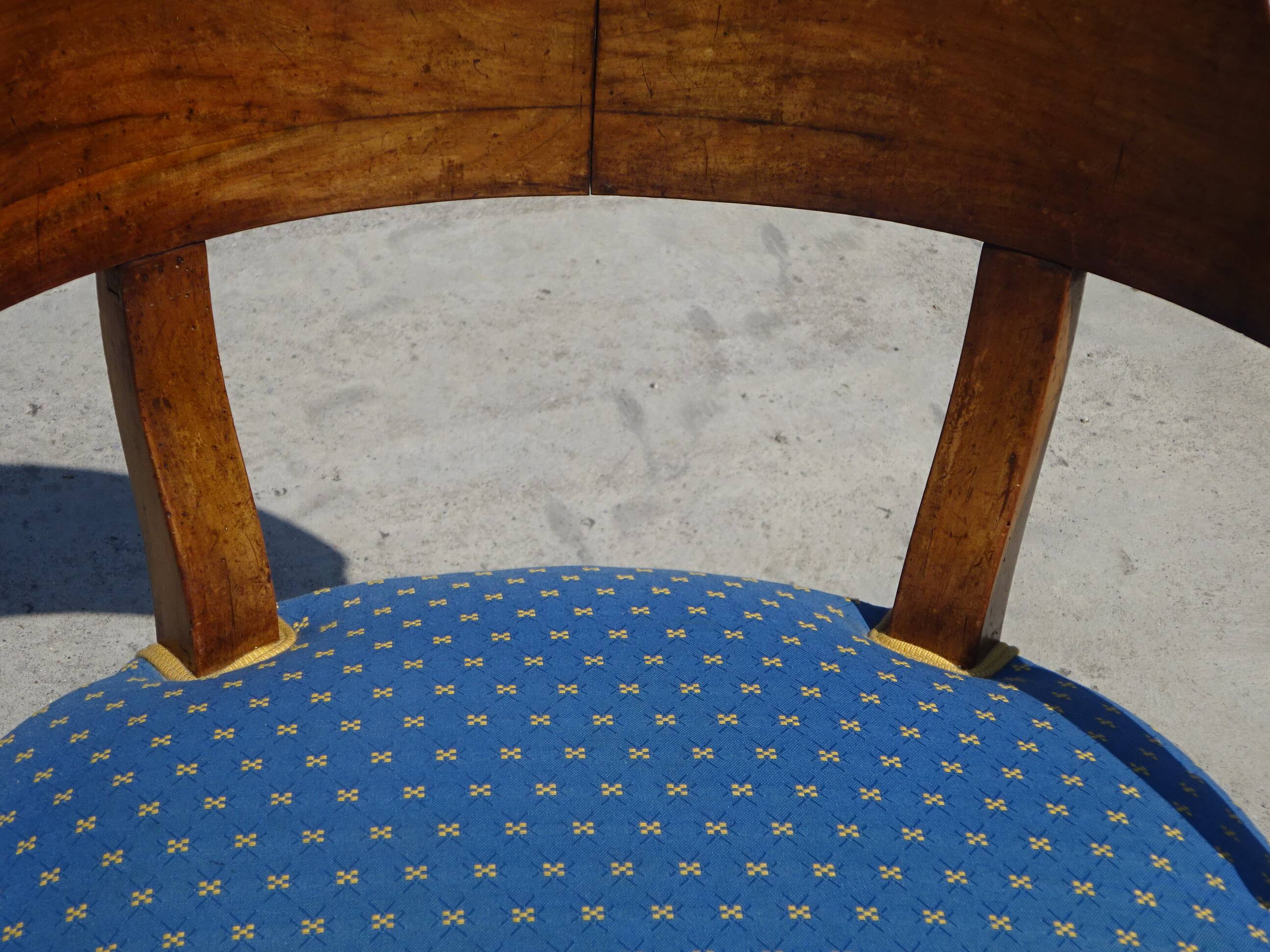 Ancien fauteuil gondole