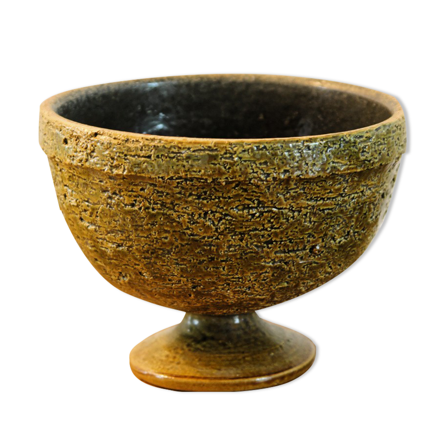 Sandstone bowl on pedestal