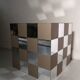 Bout de canapé design cube damier