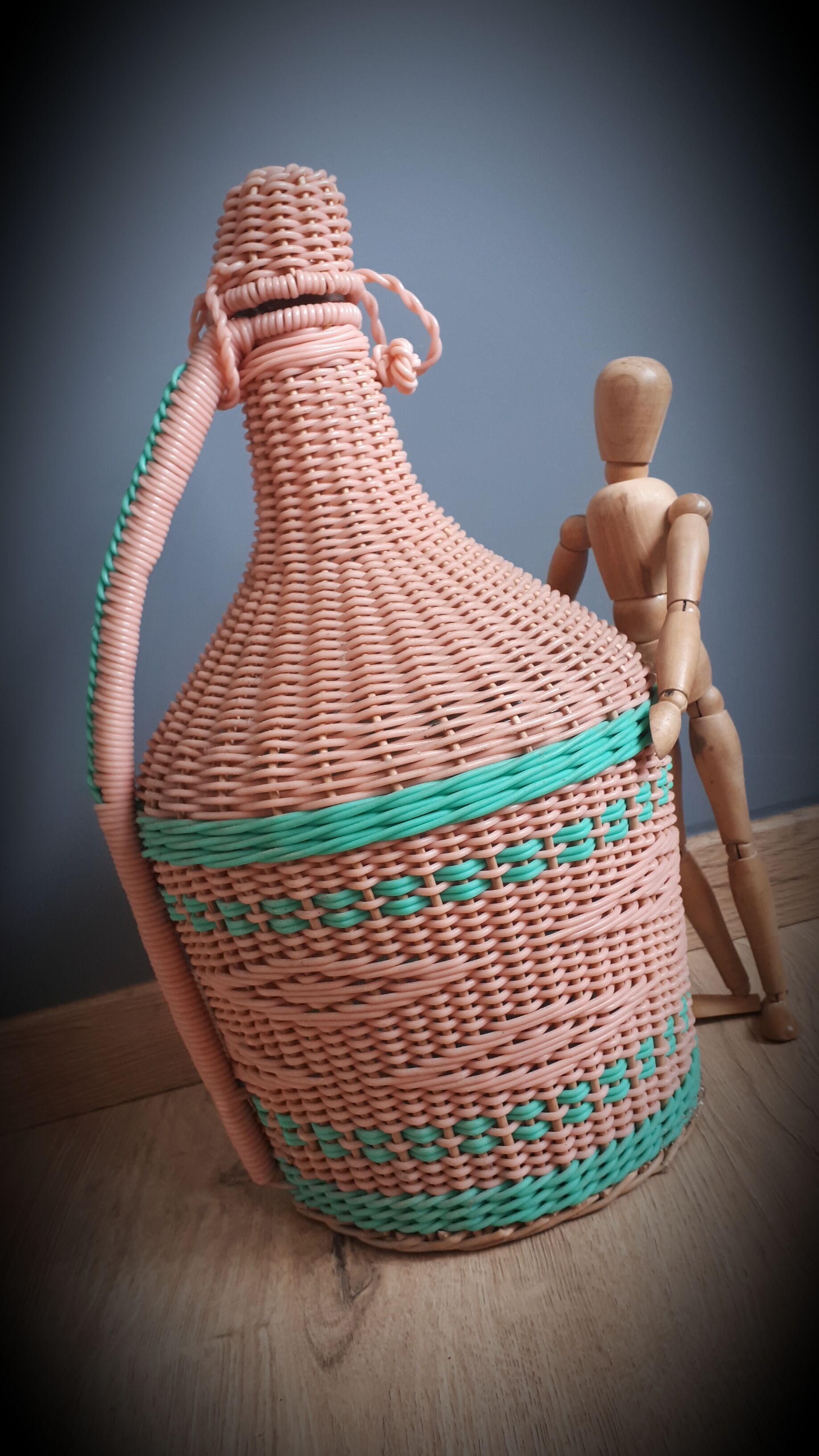 Bottle 6L scoubidou pink