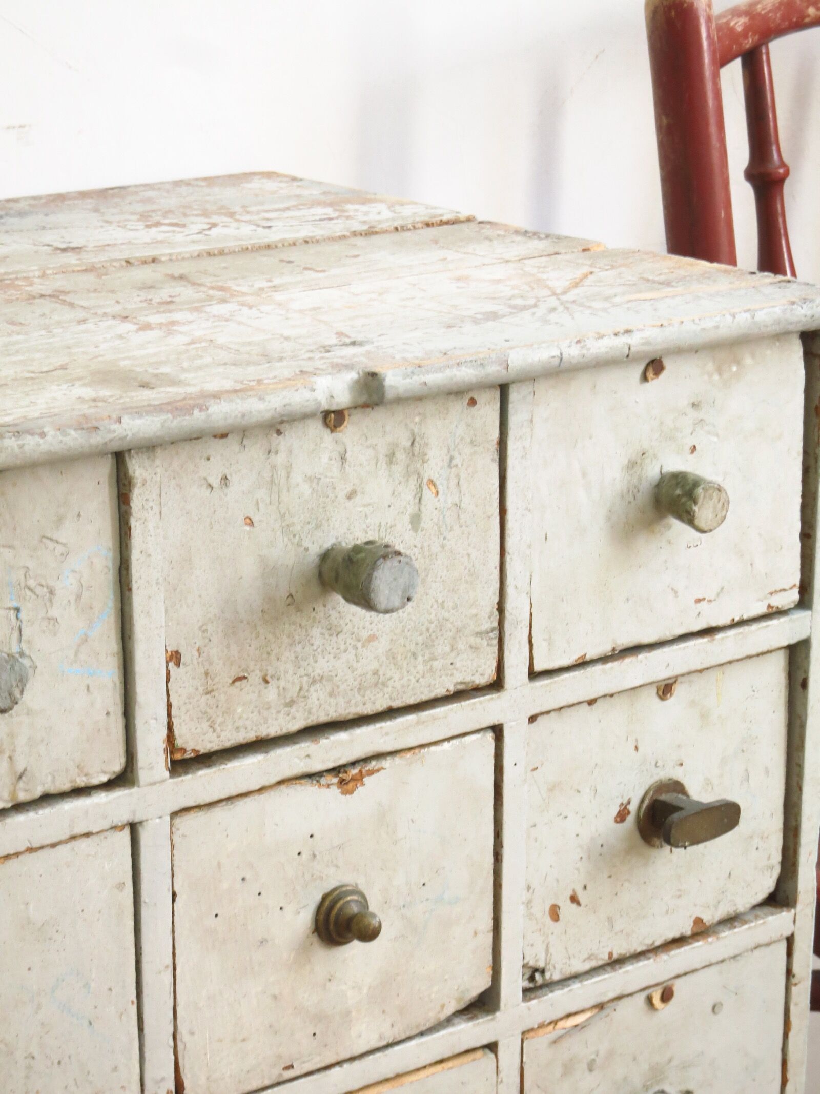 Former furniture business to 30 drawers