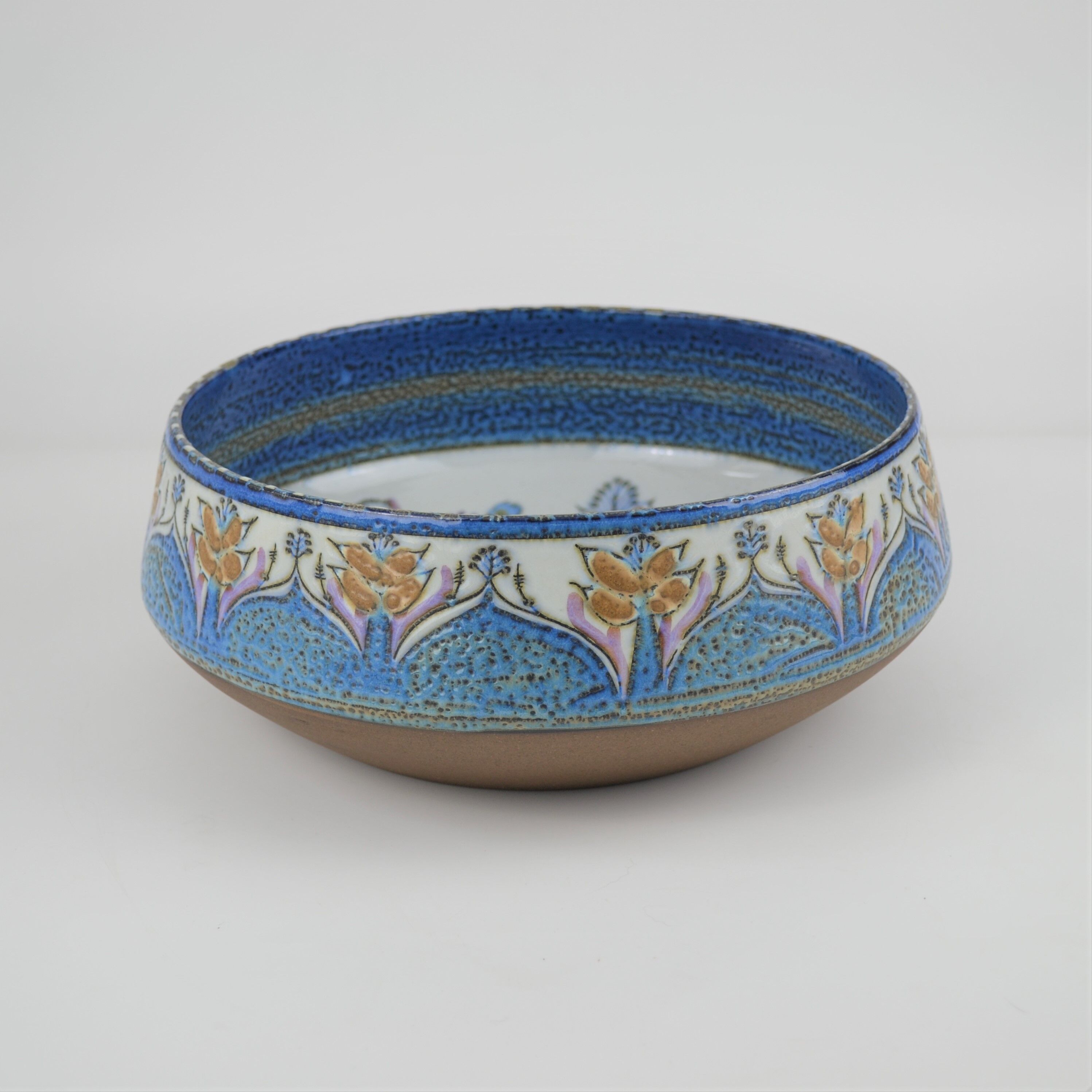 Earthenware cup series Tenera by Berte Jessen for Aluminia